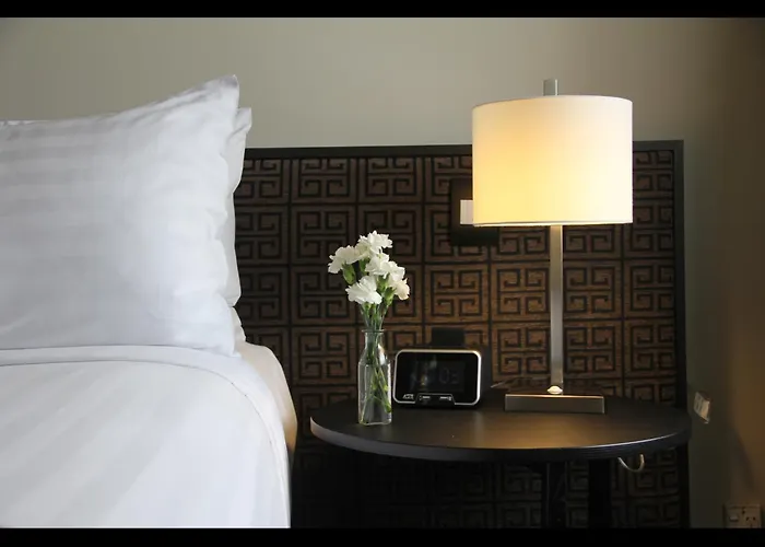 Cheap hotels Edit Auckland Central
