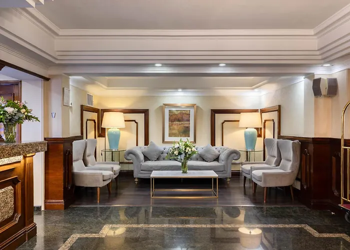Hotel com piscina: Hotel Gran Palace