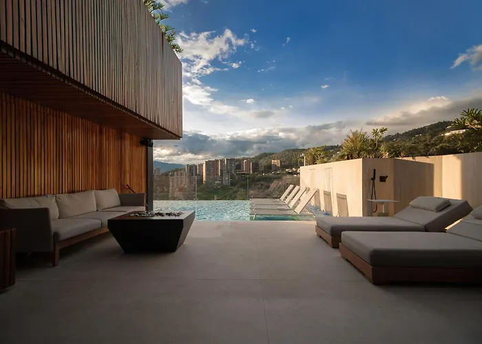 Pet Friendly hotel: Binn Hotel