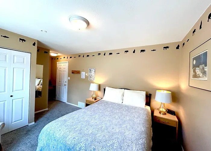Midnight Sun Inn