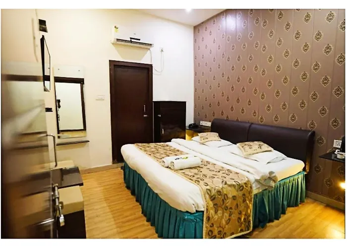 Hotel Temptation Ultimate Prayagraj Ac Nr Non Ac Both Room
