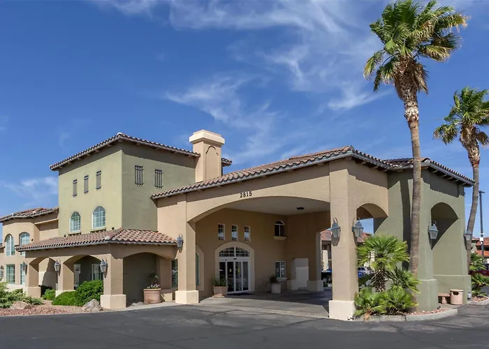Best Western Plus A Wayfarer'S Inn & Suites