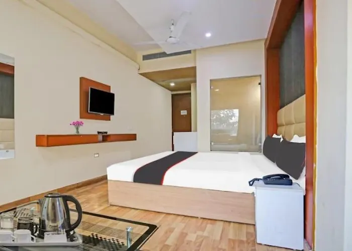 D Green Hotel