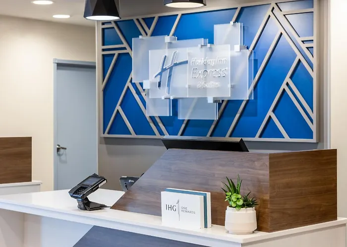 Holiday Inn Express & Suites Dewitt - Syracuse By Ihg