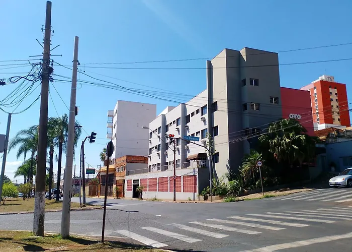 Hotel 4 estrelas: OYO Hotel Vila Rica, Ribeirão Preto