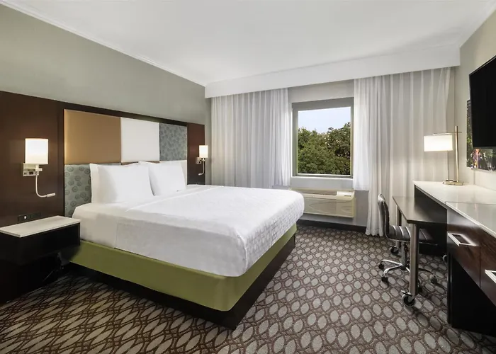 Best Western Premier Nyc Gateway