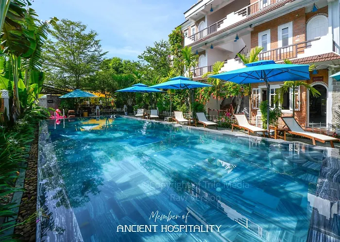 Ancient Garden Boutique Hoi An