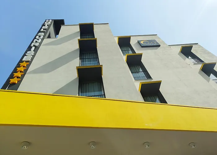 Sunrise Hotel