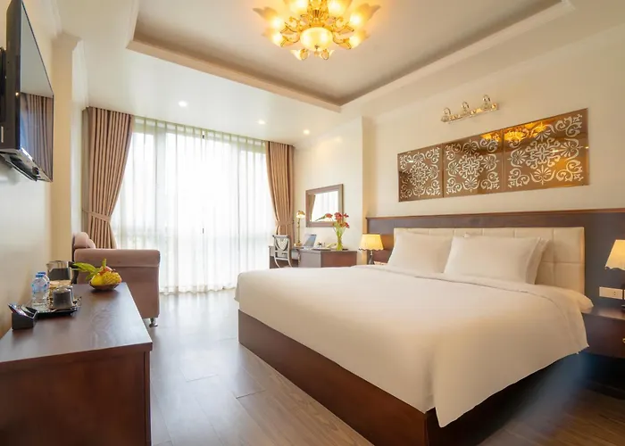 Du Palace Hotel&Travel