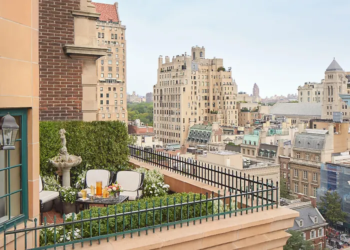 Romantic hotel: Lowell Hotel