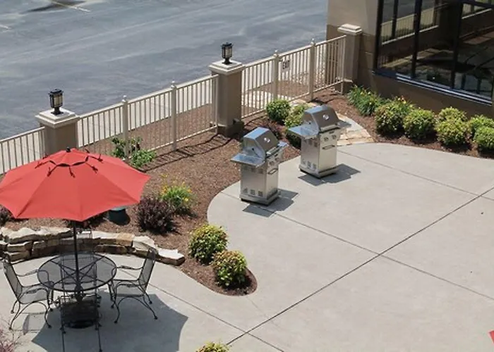 Auburn Place Hotel & Suites Paducah