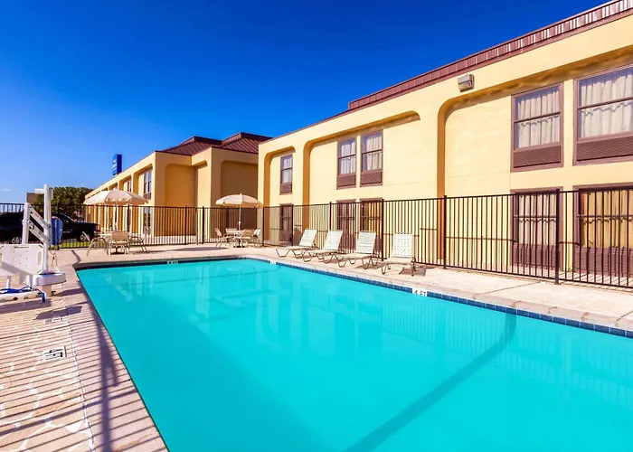 Baymont By Wyndham Amarillo East