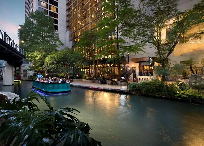 Hyatt Regency Riverwalk