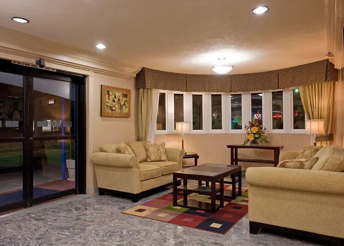 Family Hotel: Century Park Hotel La (Adults Only)