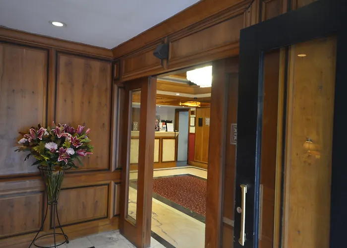 Best Western Burns Hotel Kensington