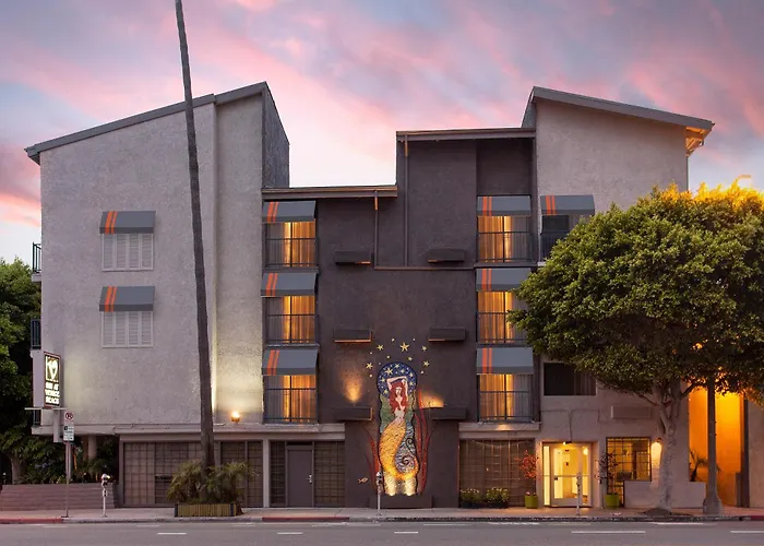 Romantic hotel: Inn At Venice Beach