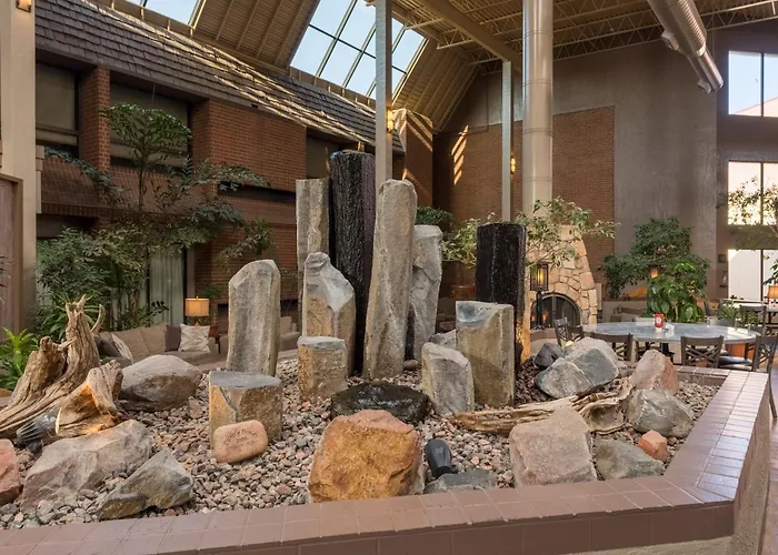 Ping Pong hotel: The Academy Hotel Colorado Springs