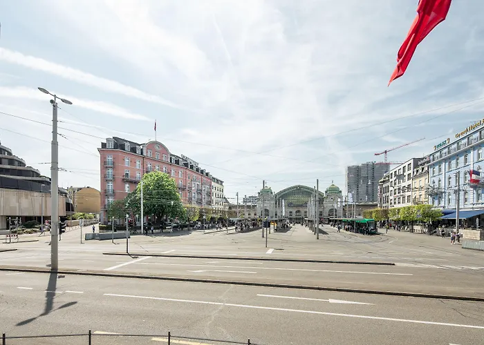 Schweizerhof Basel