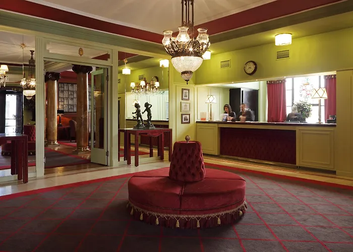 Albergo centrale: Grande Hotel Do Porto