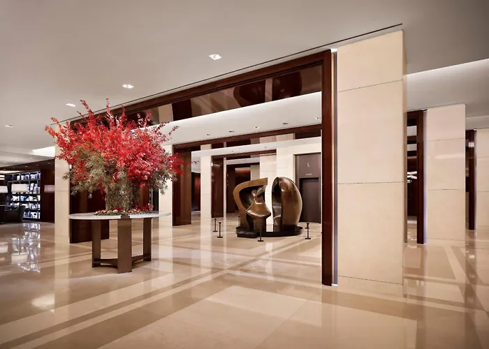 Hotels with pool Westin Josun Seoul