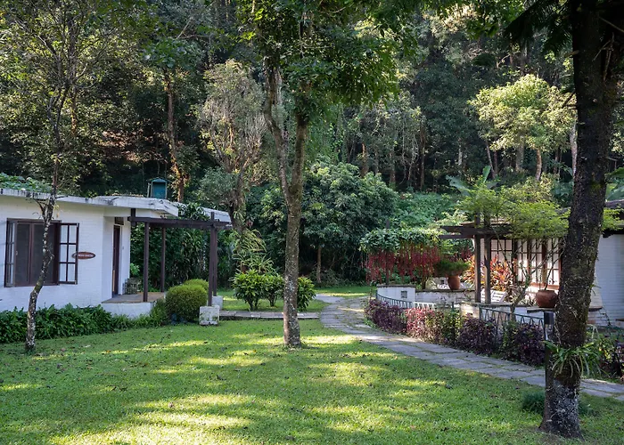 Fish Tail Lodge