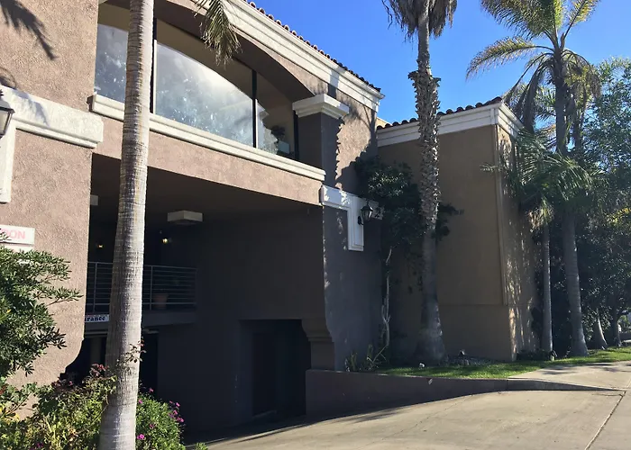 Pacific, Manhattan Beach