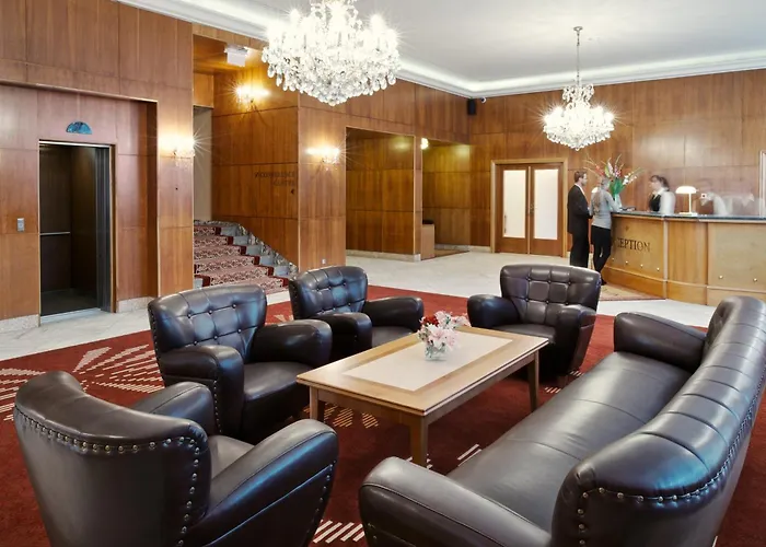 Hotel Devin