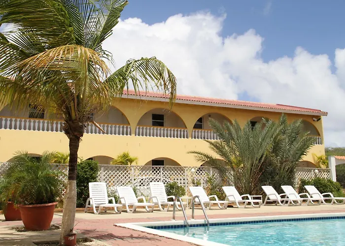 Coconut Inn