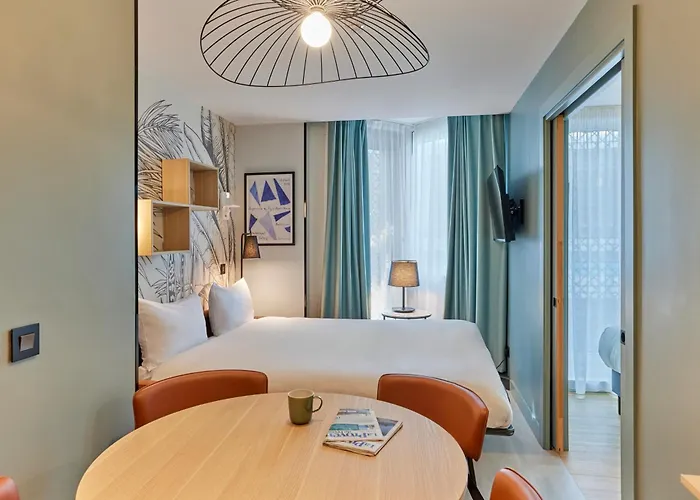 Aparthotel Adagio London City East