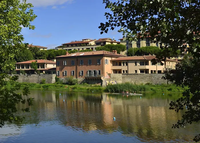  Sull'Arno