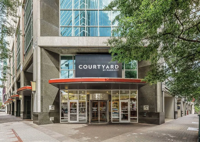 Courtyard Charlotte City Center