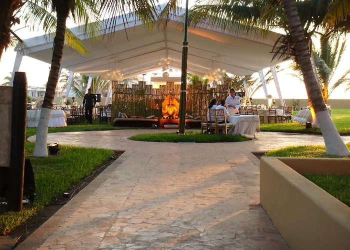  Reef Yucatán All Inclusive&Convention Center