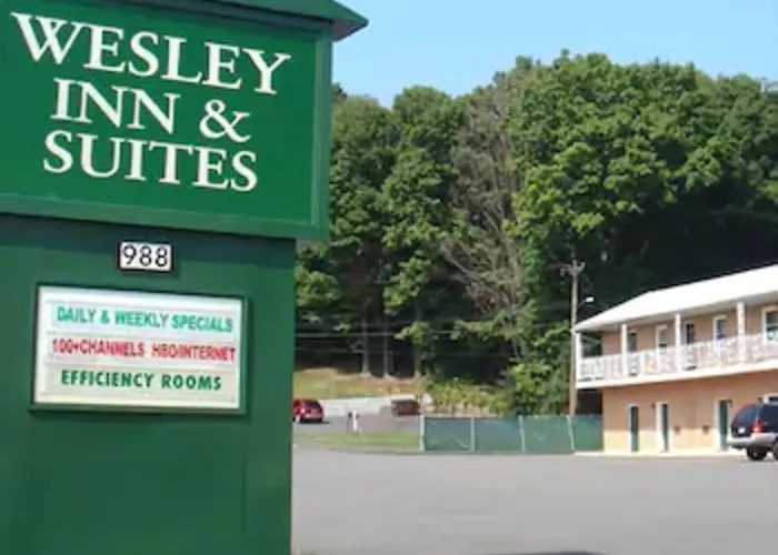 Wesley Inn & Suites