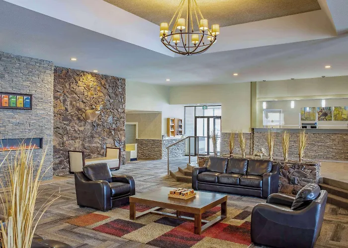Hotels with a view Days Inn By Wyndham Cranbrook Conference Centre