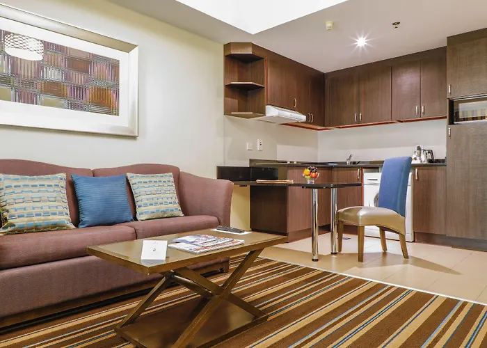 4 star hotel: Savoy Park Hotel Apartments