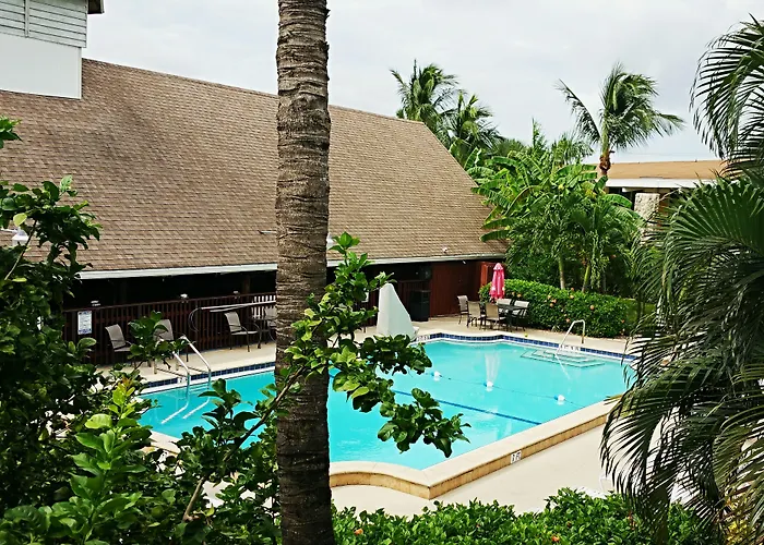 Dolphin Key Resort - Cape Coral