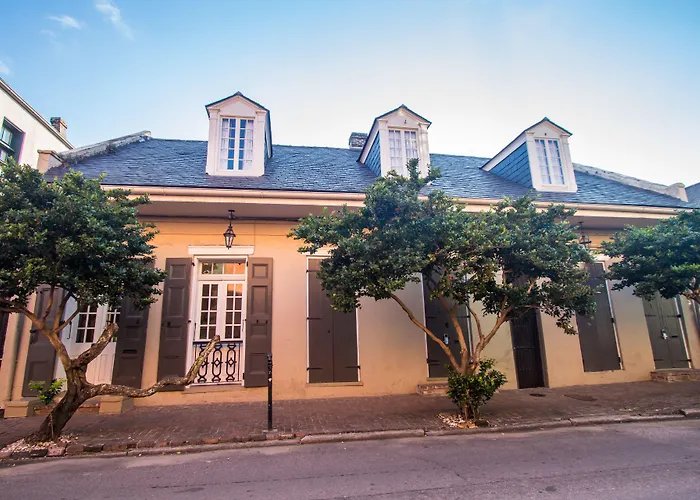 On Ursulines, A French Quarter Guest Houses Property