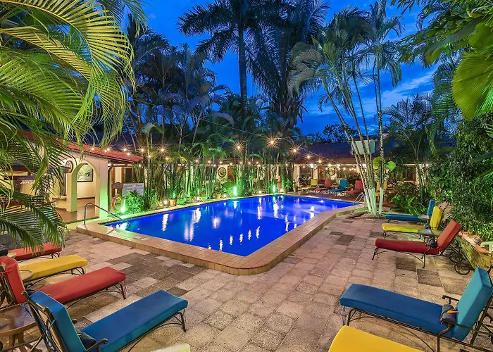 Pet Friendly hotel: Hotel Villas Lirio