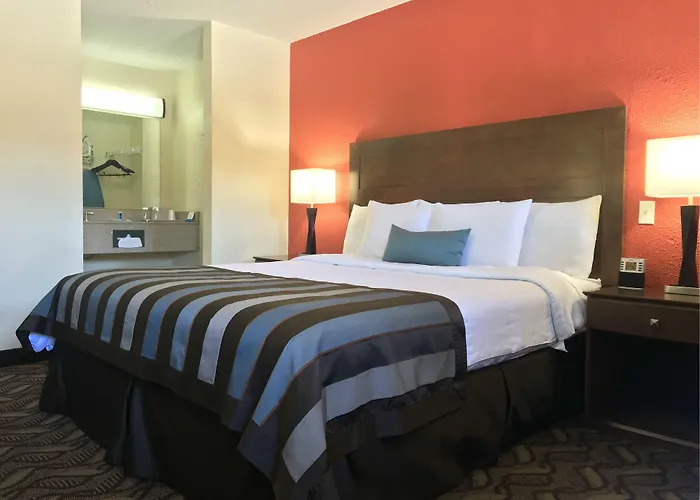Super 8 By Wyndham