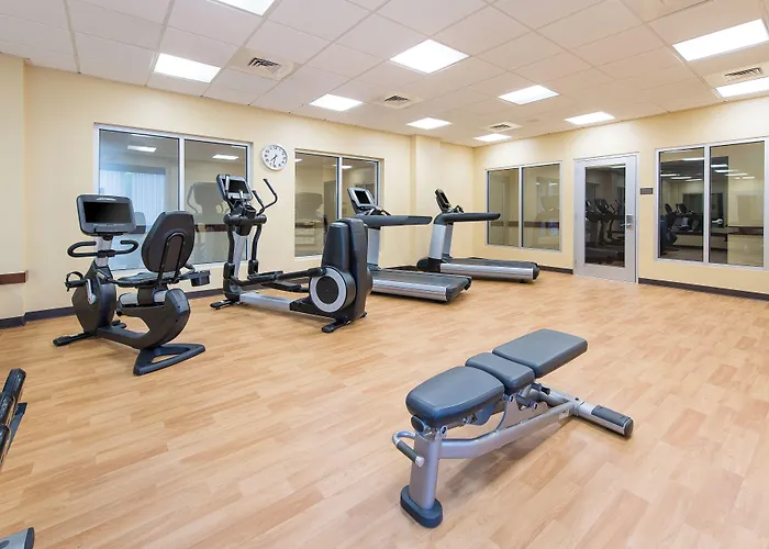 Hyatt Place Charleston Airport / Convention Center