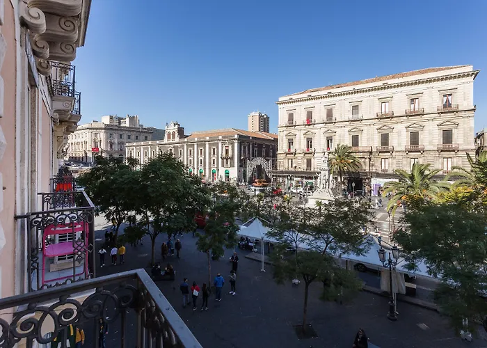 Da Gianni E Lucia Rooms With Bathroom In The City Center