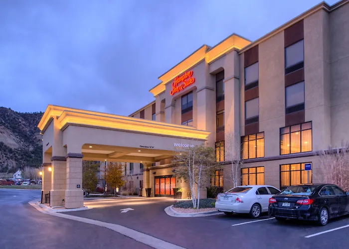 Beach Hotels Hampton Inn & Suites Rifle