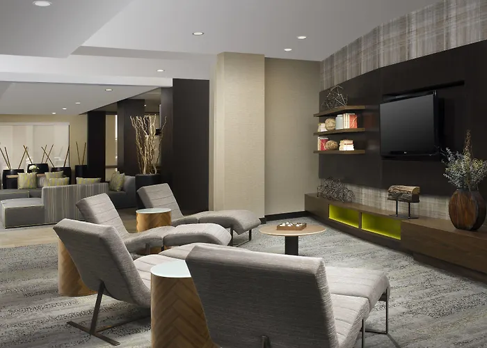 Courtyard By Marriott