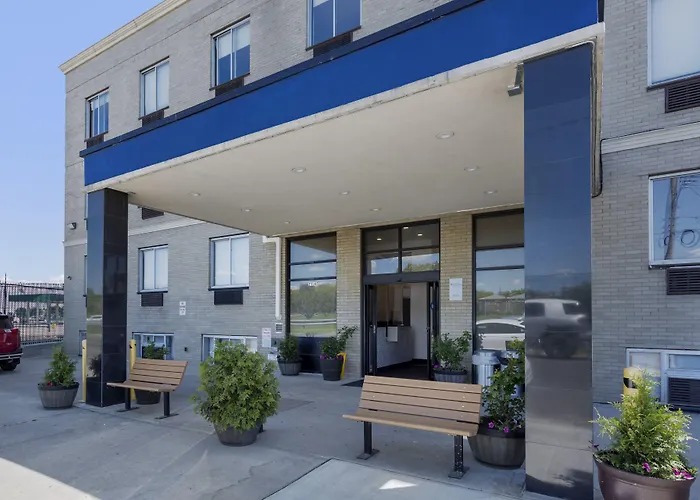 Avion Inn Near Lga Airport, An Ascend Collection Hotel