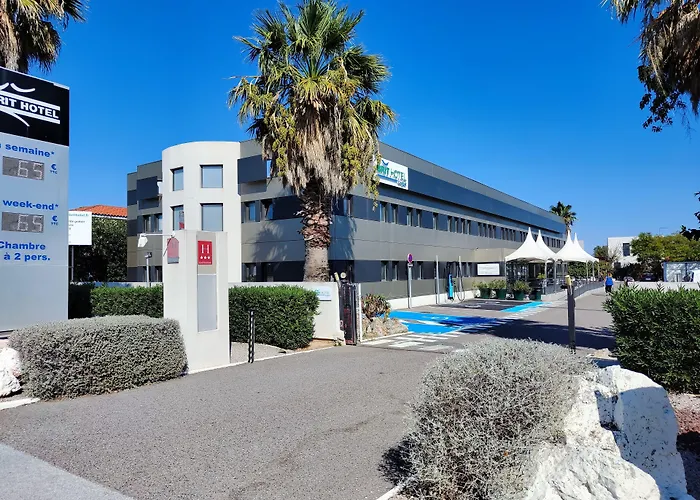 Brit Hotel Porte d'Espagne