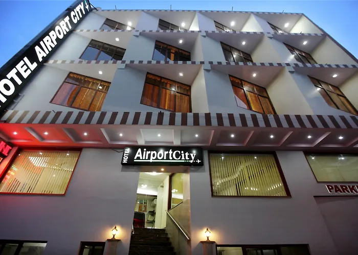 Self catering: Hotel Airport City