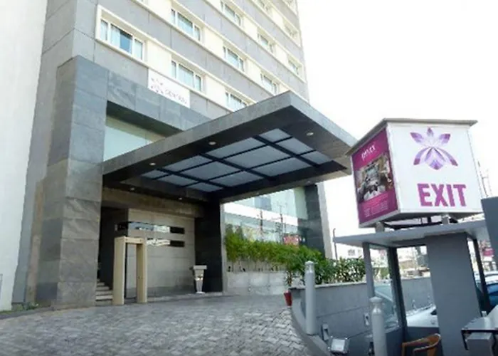 Royal Orchid Central Vadodara