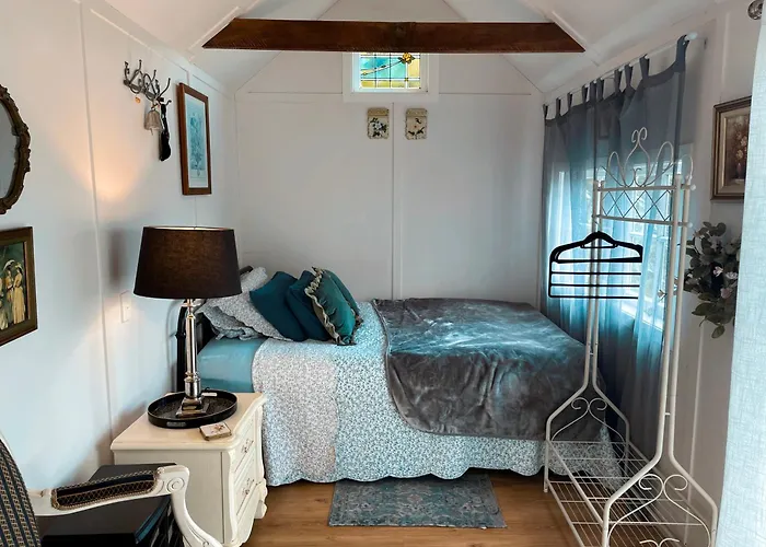 Vacation rental: The Little Cottage