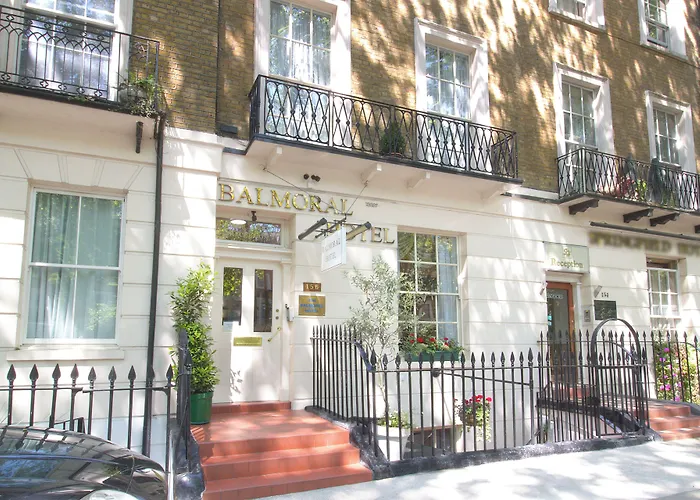 Balmoral House Hotel
