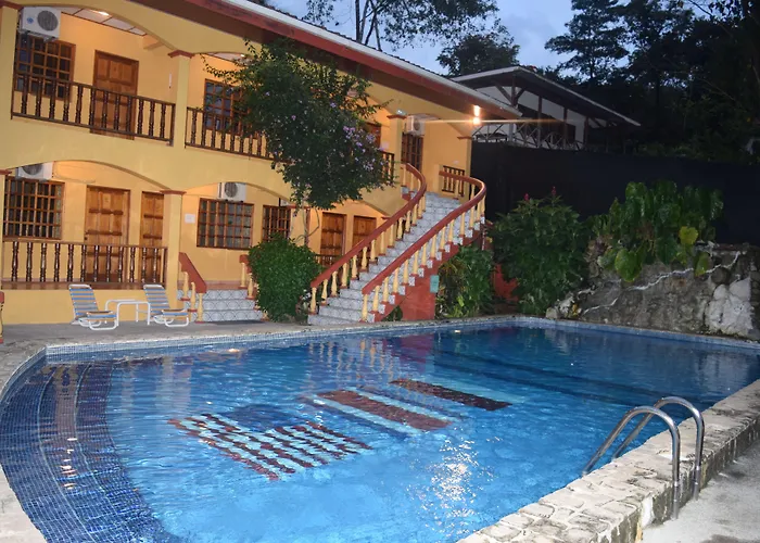 Hotel familiar: Hotel Tres Banderas
